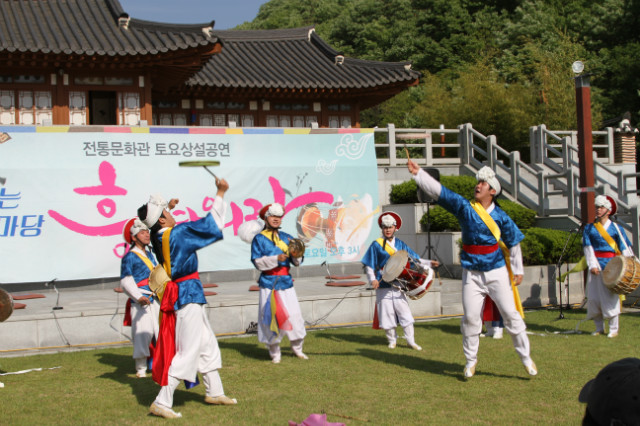 181-1607412 한국전통연희단체총연합회.JPG
